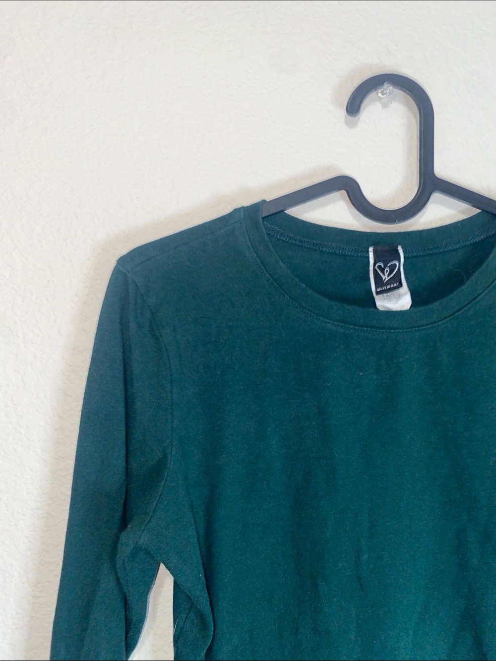 💋Green long sleeve Bodysuit that bottoms on the bottom! - Picture 2 of 7